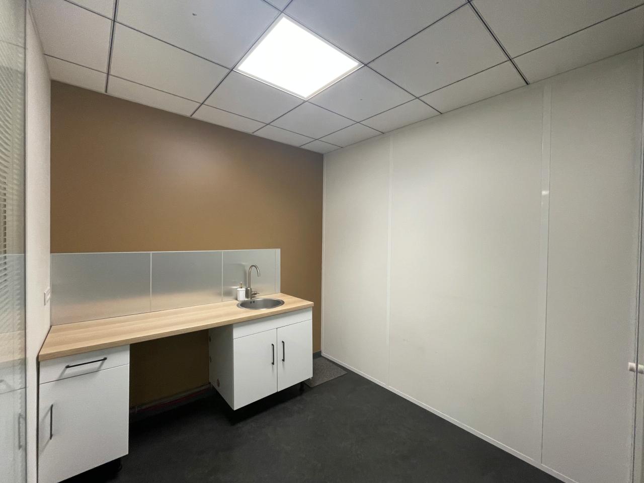 Bureau Rouen 1223m² Location bureau Rouen Seine-Maritime OLBUR2112633 9